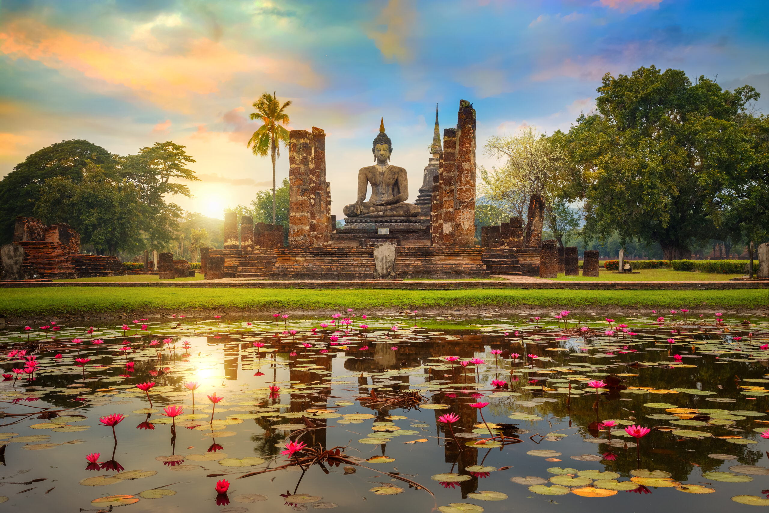 Wat Mahathat Temple in the precinct of Sukhothai Historical Park, a UNESCO World Heritage Site in Thailand